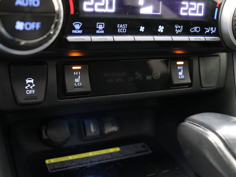 Vehicle Image 33