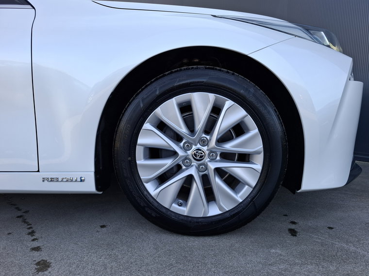 Vehicle Image 17