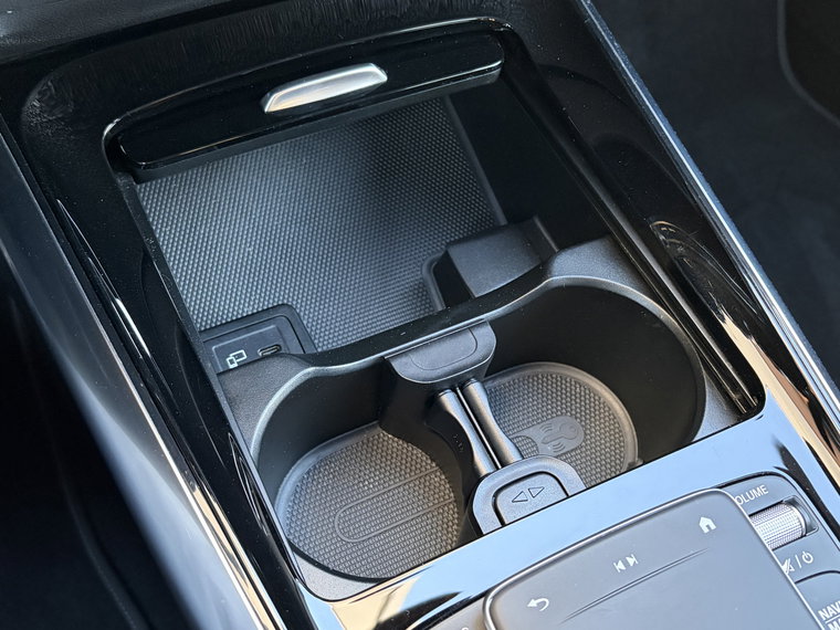 Vehicle Image 53