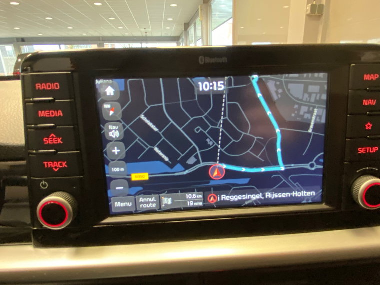 Vehicle Image 30