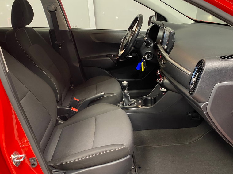 Vehicle Image 35