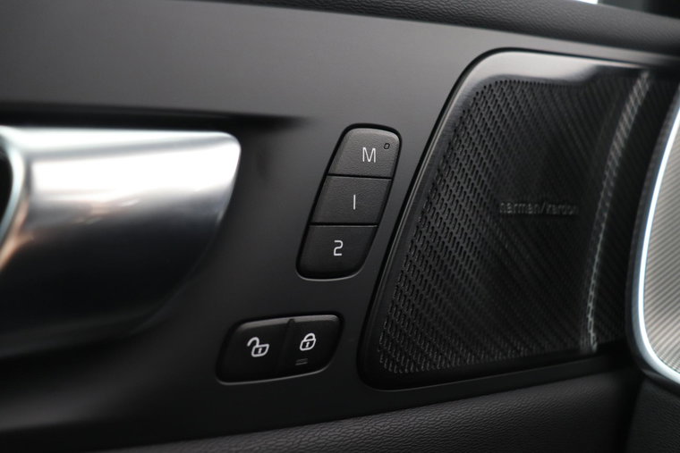 Vehicle Image 48