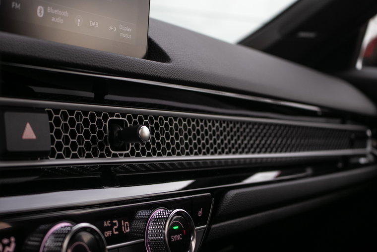 Vehicle Image 30