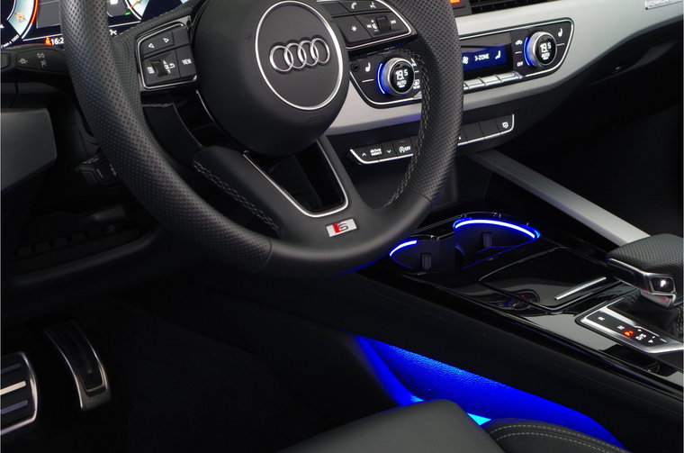 Vehicle Image 9