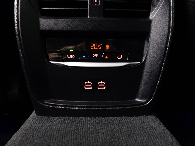 Vehicle Image 27