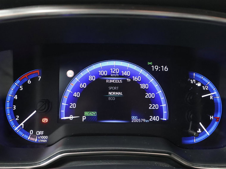 Vehicle Image 33