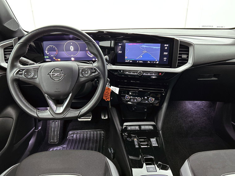 Vehicle Image 21