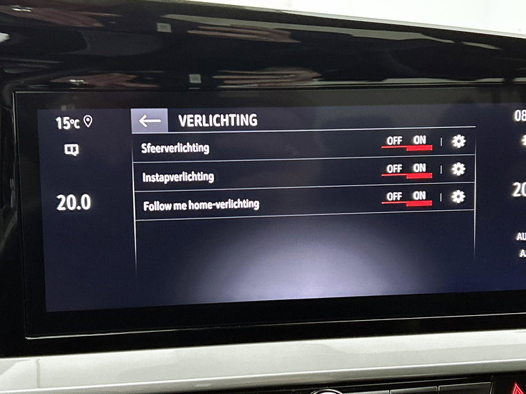 Vehicle Image 30
