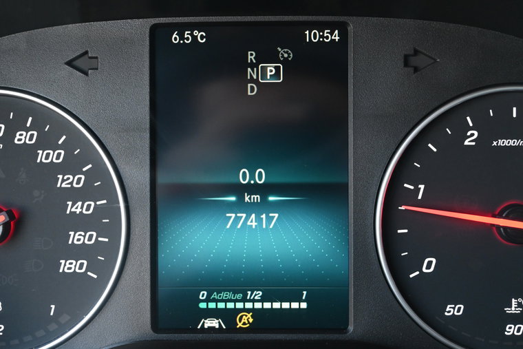 Vehicle Image 15