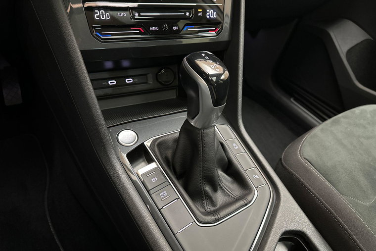 Vehicle Image 33