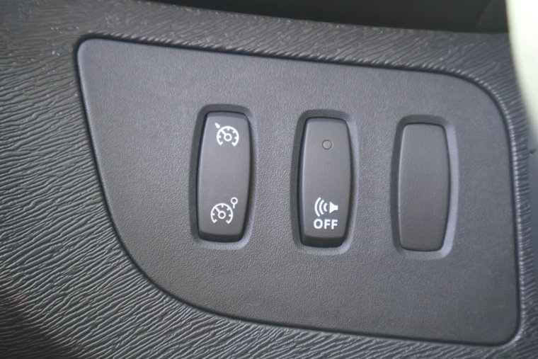 Vehicle Image 33