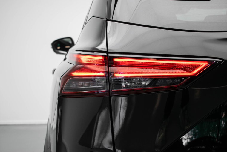 Vehicle Image 30