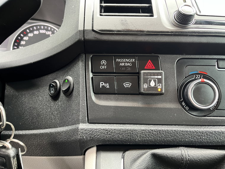 Vehicle Image 33
