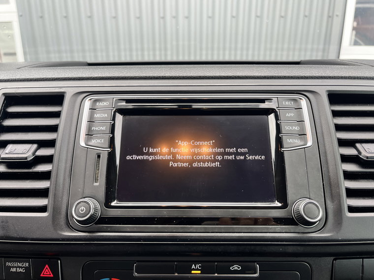 Vehicle Image 40