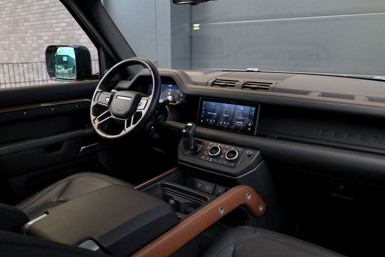 Vehicle Image 19