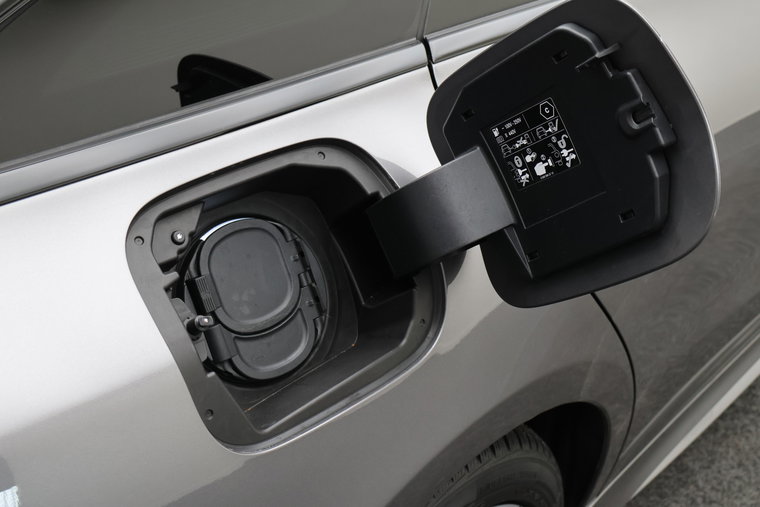 Vehicle Image 30