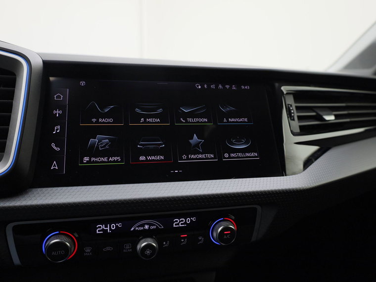 Vehicle Image 36