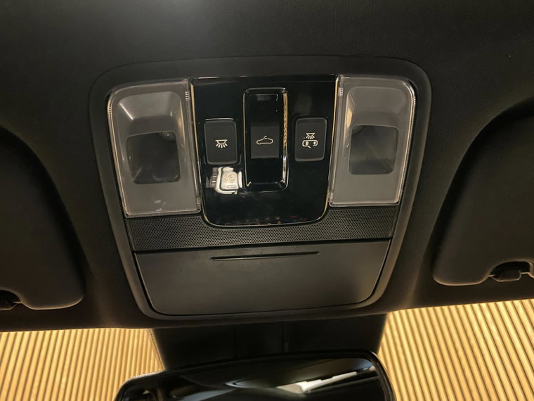 Vehicle Image 45