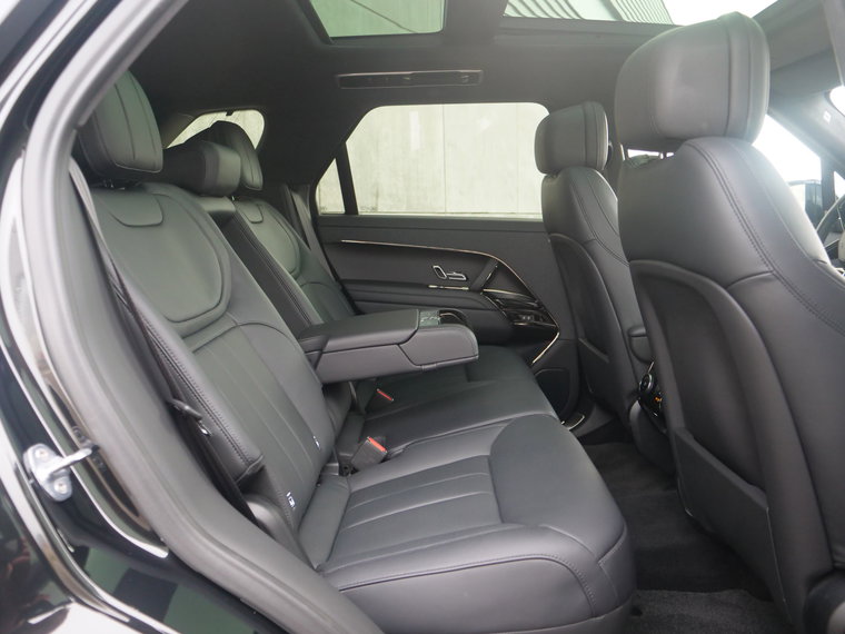 Vehicle Image 33
