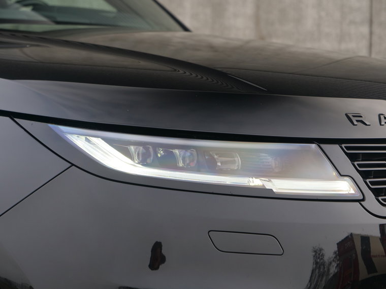 Vehicle Image 38