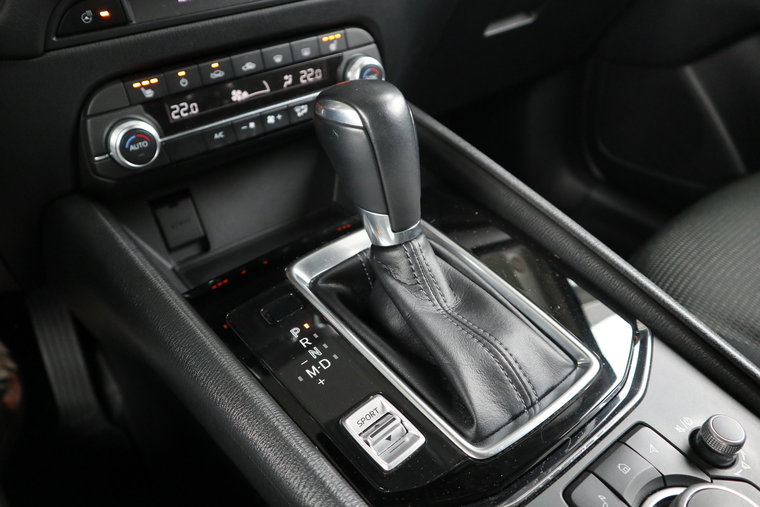 Vehicle Image 24