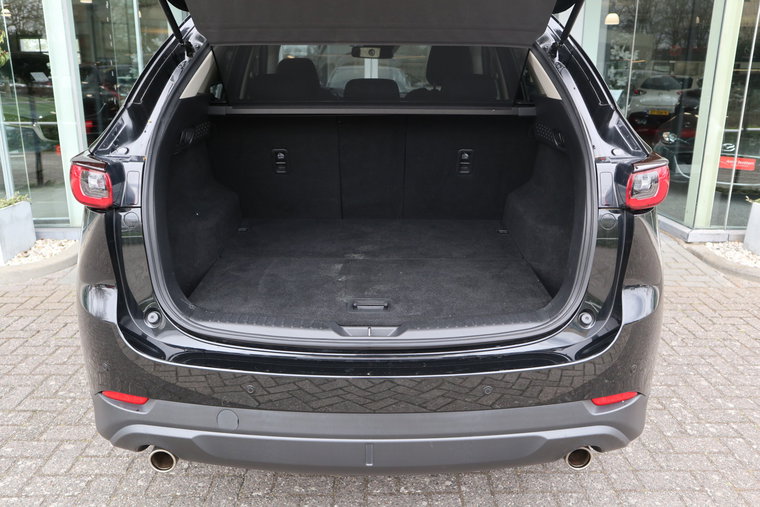 Vehicle Image 33