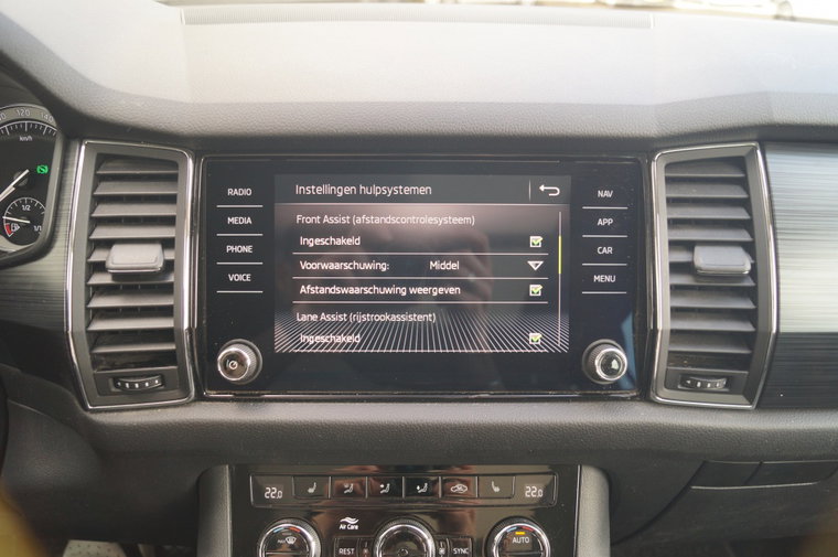 Vehicle Image 18