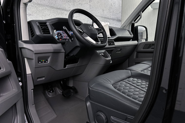 Vehicle Image 21