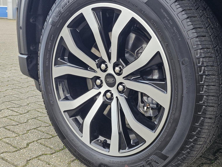 Vehicle Image 37