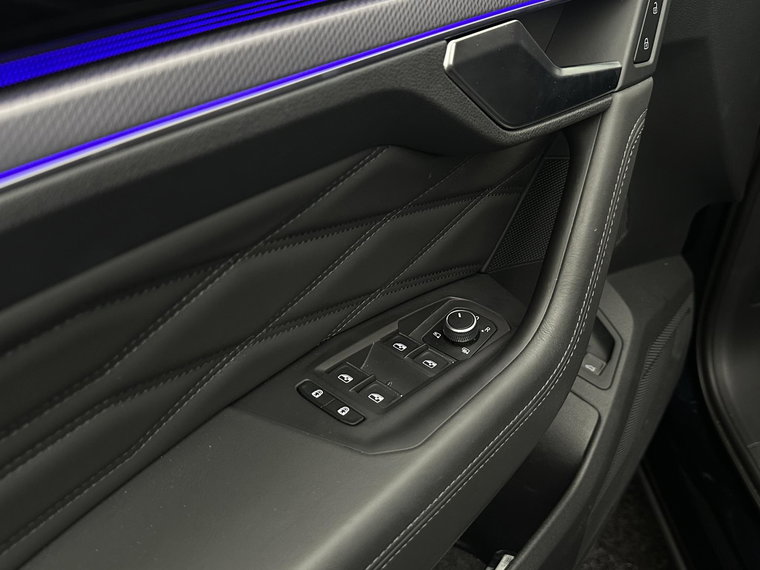 Vehicle Image 47