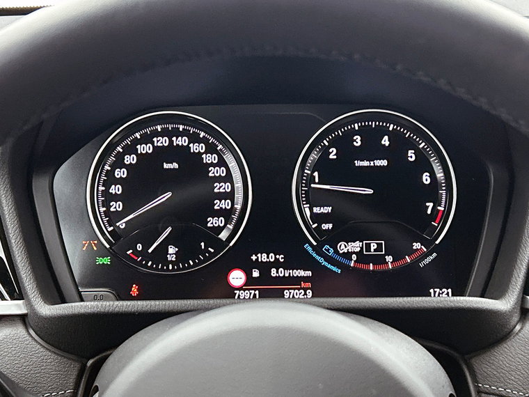 Vehicle Image 28