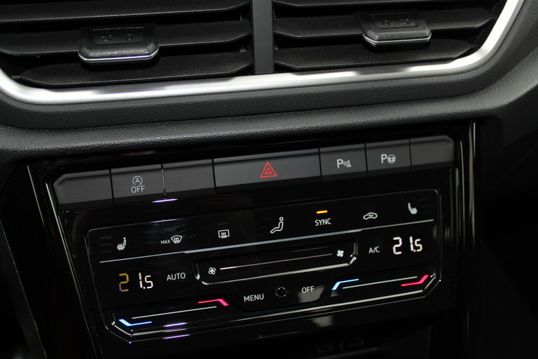 Vehicle Image 38