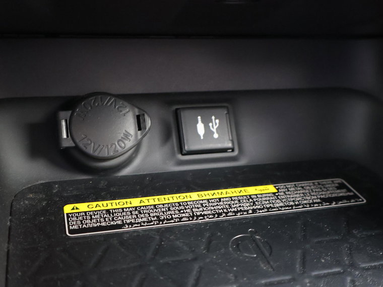 Vehicle Image 36