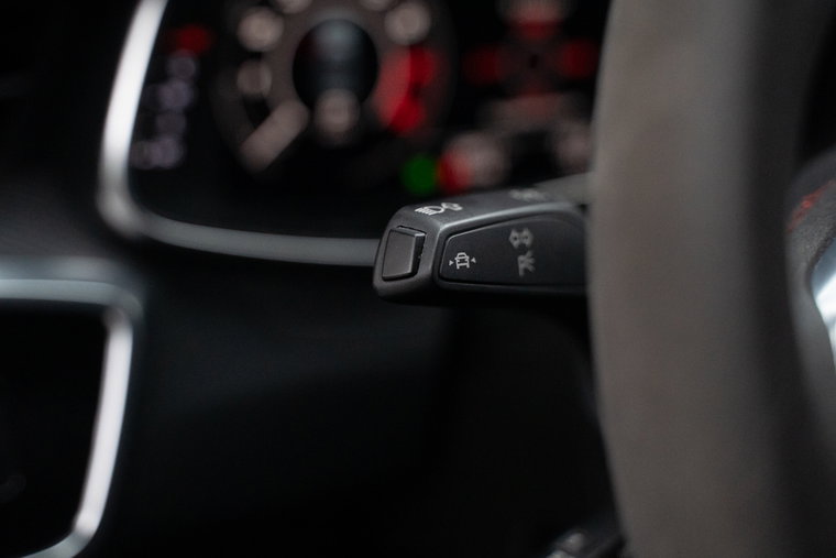 Vehicle Image 24