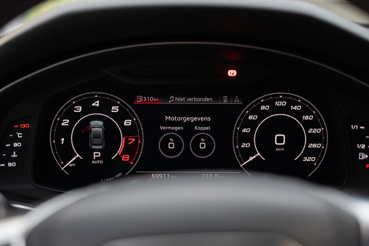 Vehicle Image 37