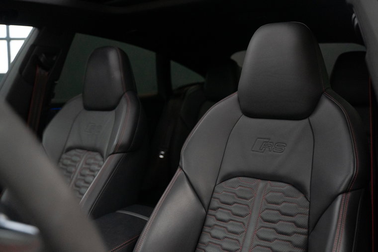 Vehicle Image 40