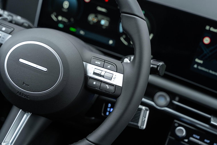 Vehicle Image 19