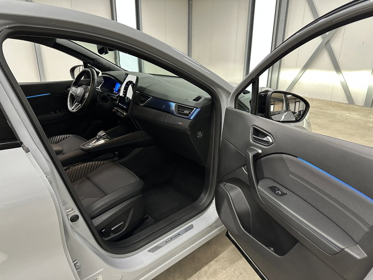 Vehicle Image 33