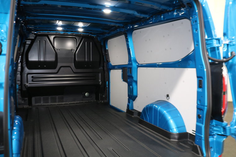 Vehicle Image 13