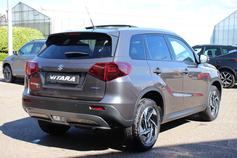 Vehicle Image 13