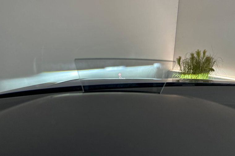 Vehicle Image 24