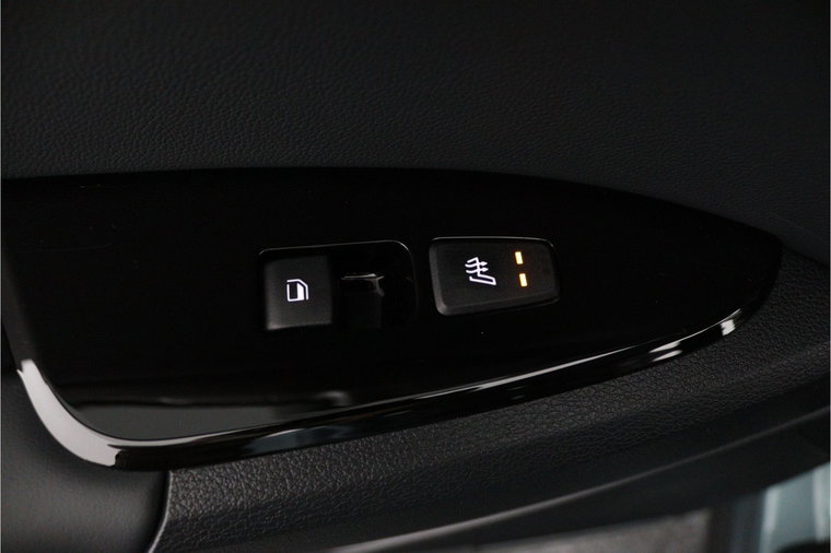 Vehicle Image 52