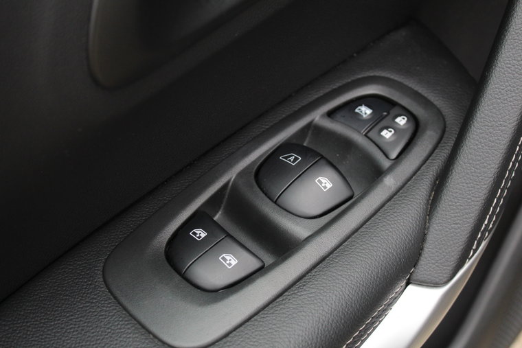 Vehicle Image 28