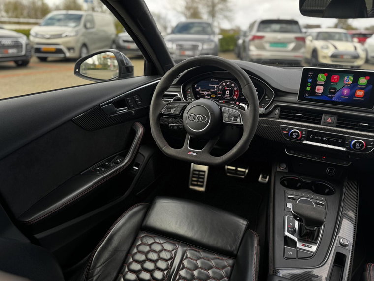 Vehicle Image 27