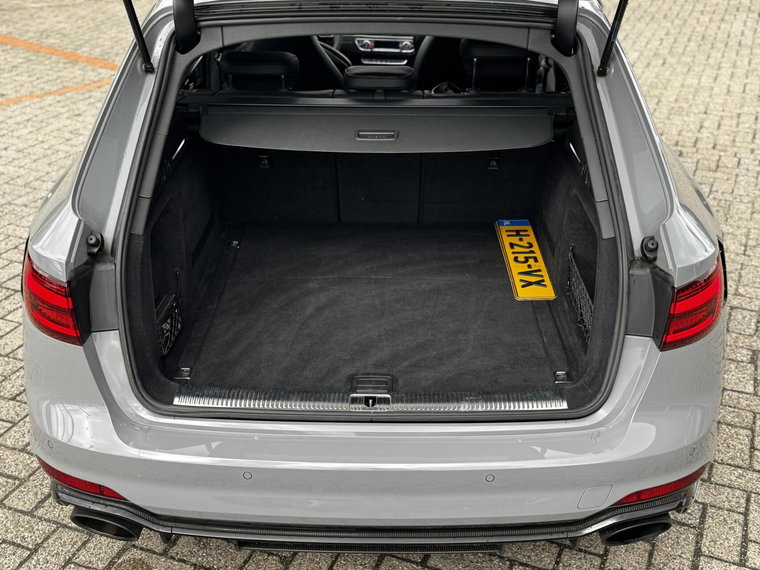 Vehicle Image 31