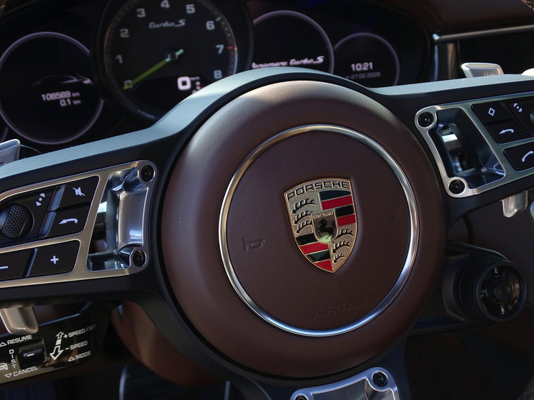 Vehicle Image 50