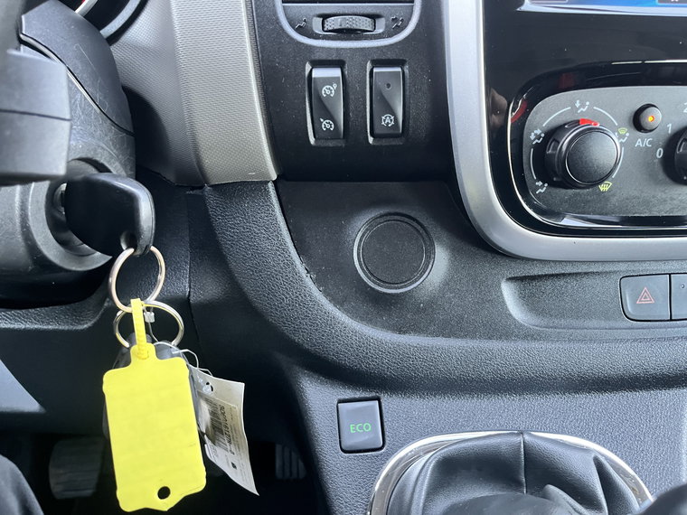 Vehicle Image 34