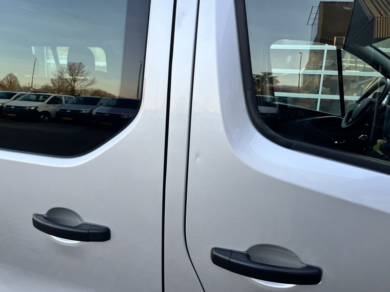 Vehicle Image 50