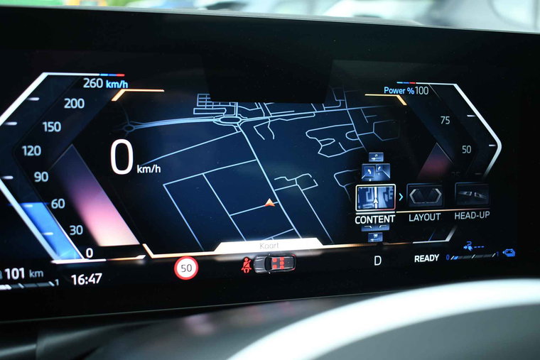 Vehicle Image 42