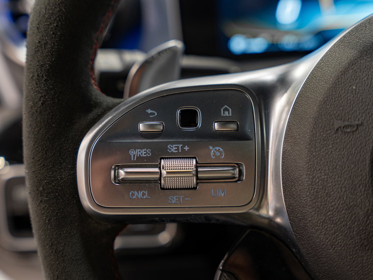 Vehicle Image 35
